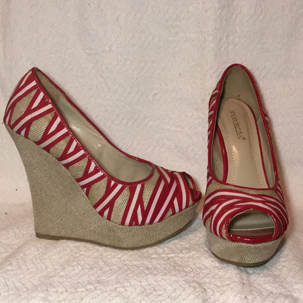 Red and white stripe platform w/ tan fabric heels